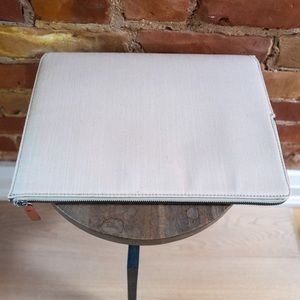 Everlane 13” Twill Laptop Case